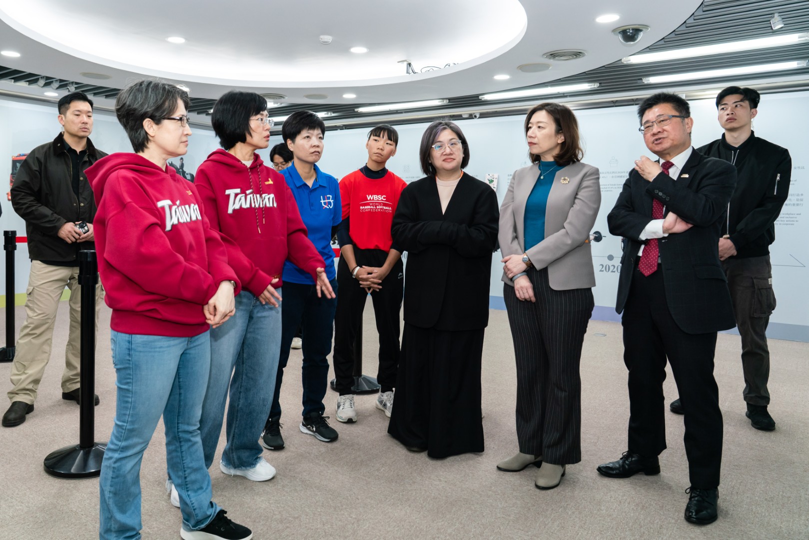 ALL_activity_26C24_679ayt8xUR