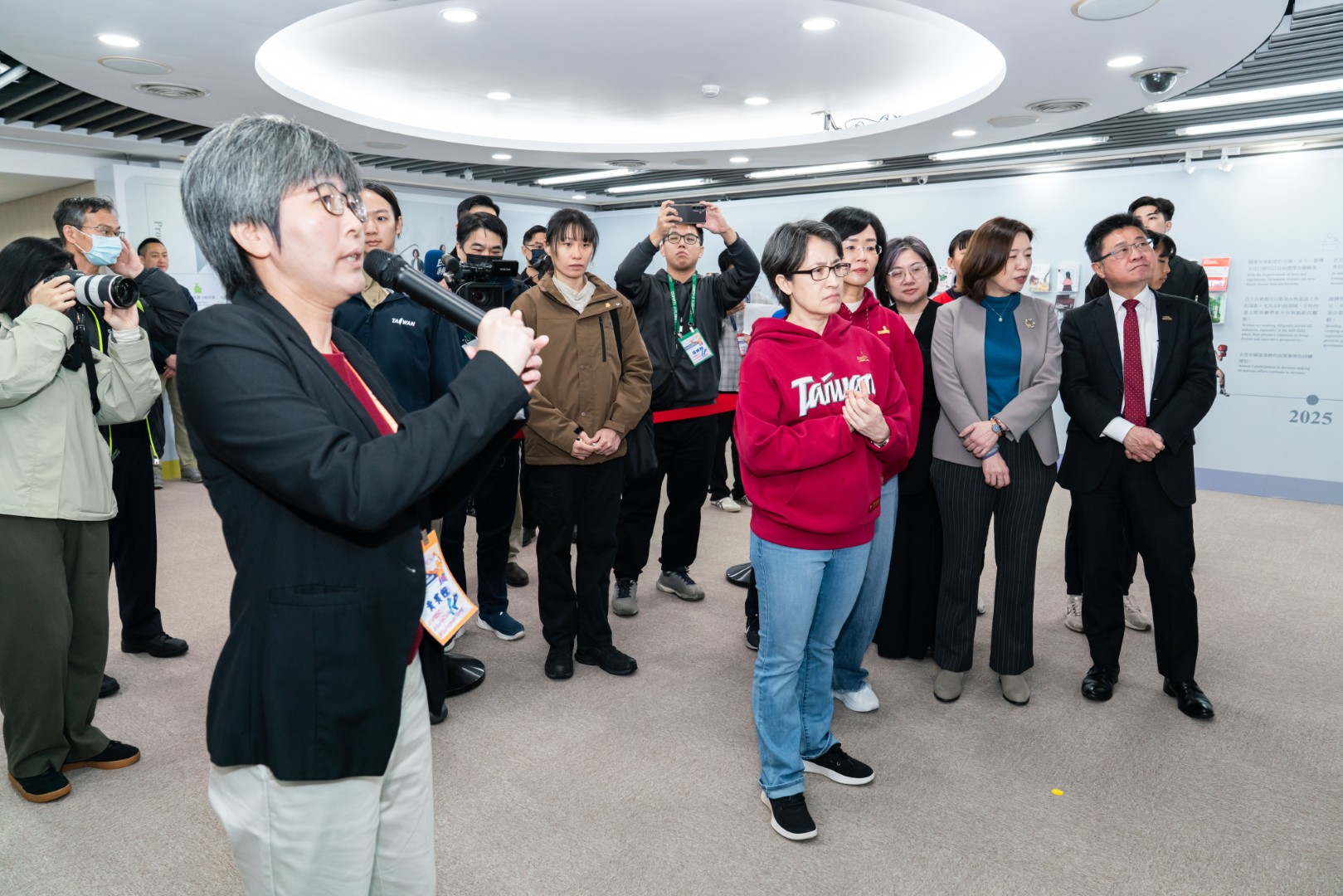 ALL_activity_26C24_fHCY58UDmn