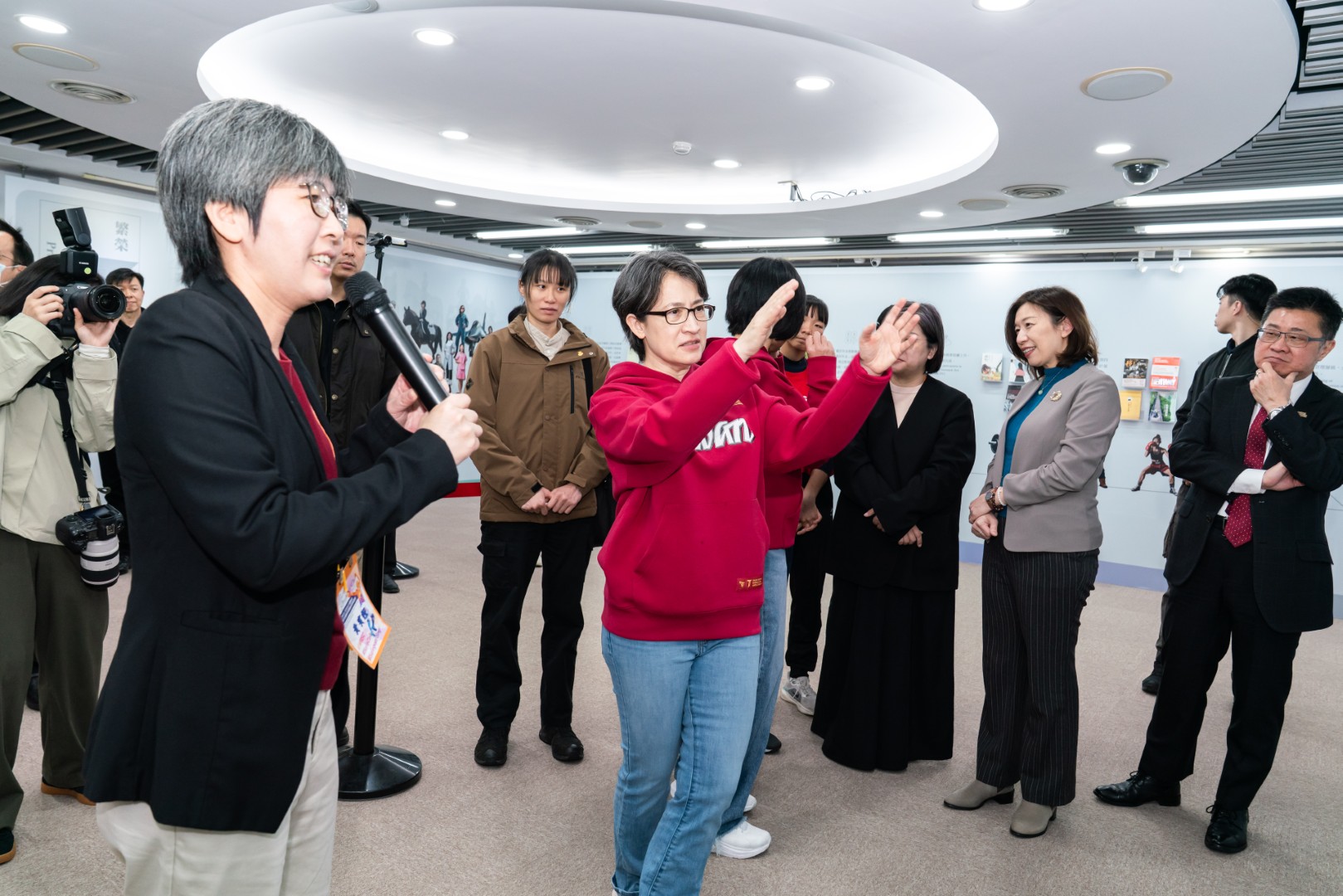 ALL_activity_26C24_stGOIYmCPo